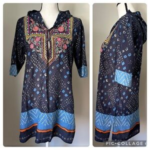 Echo hooded tunic size medium
